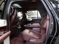 Lincoln Navigator 2021 Black Label Edition - ფოტო 11