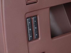 Lincoln Navigator 2021 Black Label Edition - ფოტო 9
