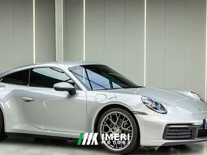Porsche 911 Carrera 3.0T