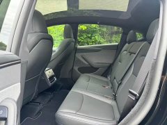 Tesla Model Y Rear-Wheel Drive - ფოტო 7