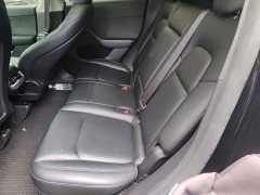 Tesla Model Y Rear-Wheel Drive - ფოტო 13