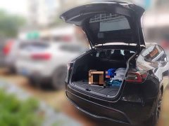 Tesla Model Y Rear-Wheel Drive - ფოტო 15