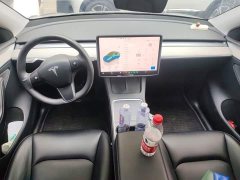 Tesla Model Y Rear-Wheel Drive - ფოტო 5