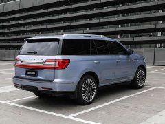 Lincoln Navigator 2020 Presidential Series 3.5T - ფოტო 17
