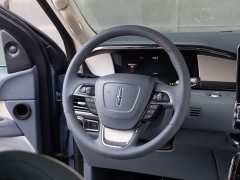 Lincoln Navigator 2020 Presidential Series 3.5T - ფოტო 8
