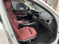 BMW 3 Series 320Li M Sport Package - ფოტო 19
