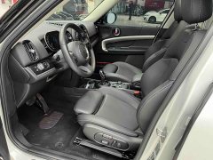 BMW MINI Countryman 2023 1.5T Cooper All4 Connoisseur - ფოტო 16