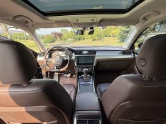 Volkswagen Phideon Hui Ang 380TSI Luxury Edition - ფოტო 7