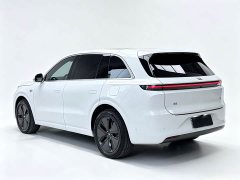 Li Auto L6 Pro - ფოტო 13