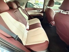 BYD Dolphin 07 EV 705 Honor Edition - ფოტო 10