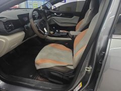 BYD Qin PLUS Glory Edition DM-i 55KM Leading - ფოტო 9