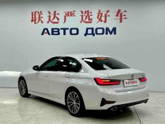 BMW 3 Series 320i M Sport Package - ფოტო 4