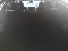 Tesla Model Y Rear-Wheel Drive - ფოტო 4