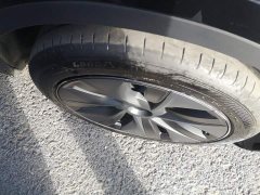 Tesla Model Y Rear-Wheel Drive - ფოტო 6