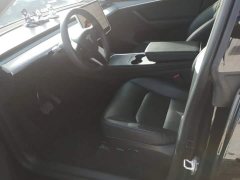 Tesla Model Y Rear-Wheel Drive - ფოტო 9