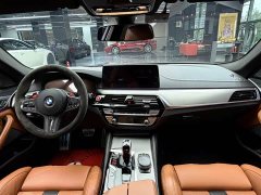 BMW M5 - ფოტო 13