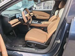Geely Galaxy Xingyao 8 130km EM-i Premium Edition - ფოტო 4