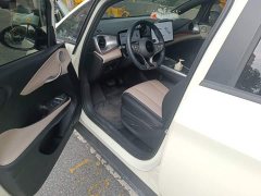 BYD Dolphin Smart Drive 410km Fashion Edition - ფოტო 17