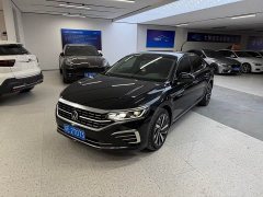 Volkswagen Passat 2022 330TSI Luxury - ფოტო 1