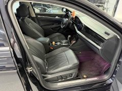 Volkswagen Passat 2022 330TSI Luxury - ფოტო 12