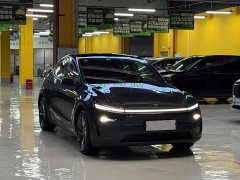 Tesla Model Y Rear-Wheel Drive - ფოტო 3