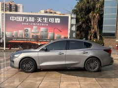Ford Focus Sedan EcoBoost 180 Automatic Sport Edition - ფოტო 16