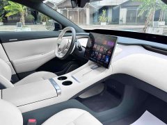 Xiaomi YU7 Four-Wheel Drive Max Edition - ფოტო 9