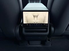 Tesla Model Y L 2025 Long Range All-Wheel Drive - ფოტო 17