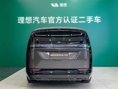 Li Auto Li Xiang MEGA Ultra - ფოტო 3