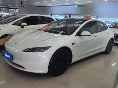 Tesla Model 3 Rear-Wheel Drive - ფოტო 1