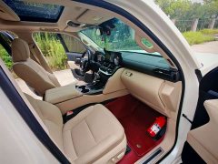 Toyota Land Cruiser (Imported) LC300 2022 3.5T Automatic - ფოტო 10