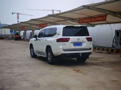 Toyota Land Cruiser (Imported) LC300 2022 3.5T Automatic - ფოტო 6