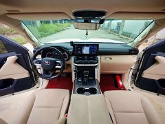 Toyota Land Cruiser (Imported) LC300 2022 3.5T Automatic - ფოტო 9