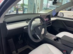 Tesla Model Y 2022 Facelift Long Range All-Wheel Drive - ფოტო 9