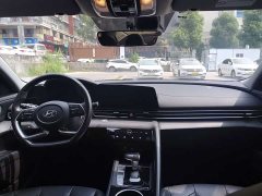 Hyundai Elantra 1.5L CVT Luxury - ფოტო 13