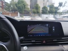 Hyundai Elantra 1.5L CVT Luxury - ფოტო 14