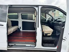 Ford Transit 2019 2.0T Diesel Multi-Purpose Commercial Vehicle Short Wheelbase Low Roof 6-Seater Euro VI - ფოტო 3