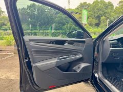 Volkswagen Passat Facelift 330TSI Luxury - ფოტო 5