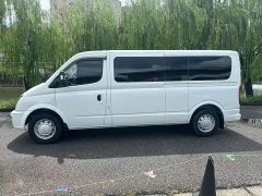 New Journey Xintu V80 2.0T Manual Classic Aoyun Tong Long Wheelbase Ultra-low Roof 6/7/8/9 Seater - photo 2