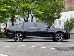 Volkswagen Passat 380TSI Starry Sky Elite - ფოტო 6