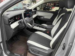 Volkswagen Jetta VS8 280TSI Automatic Premium Edition - ფოტო 16