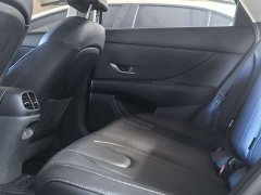 Hyundai Elantra 2022 1.5L CVT Luxury - ფოტო 10