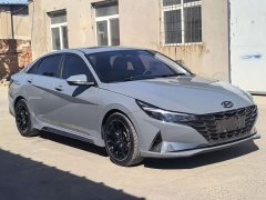 Hyundai Elantra 2022 1.5L CVT Luxury - ფოტო 3