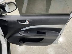 Kia Yepao Yipao 1.4L CVT Fun Sunroof Edition - ფოტო 17