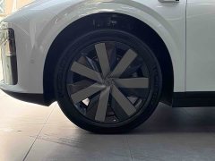 Li Auto i6 2025 Four-Wheel Drive Standard Edition - ფოტო 9