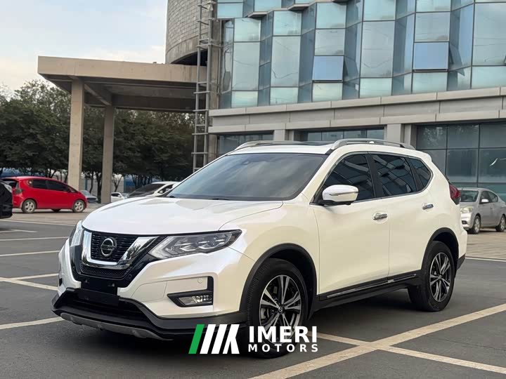 Nissan Qashqai 2.5L CVT 4WD XL ITS 3-Row 7-Seat Luxury Premier Edition - ავტომობილი ჩინეთიდან