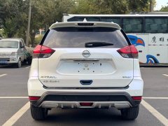 Nissan Qashqai 2.5L CVT 4WD XL ITS 3-Row 7-Seat Luxury Premier Edition - ფოტო 11