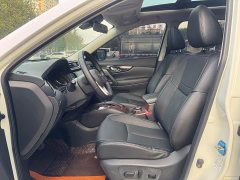 Nissan Qashqai 2.5L CVT 4WD XL ITS 3-Row 7-Seat Luxury Premier Edition - ფოტო 4