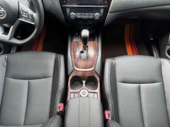 Nissan Qashqai 2.5L CVT 4WD XL ITS 3-Row 7-Seat Luxury Premier Edition - ფოტო 9