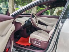Xiaomi YU7 2025 Rear-Wheel Drive Long-Range Edition - ფოტო 4